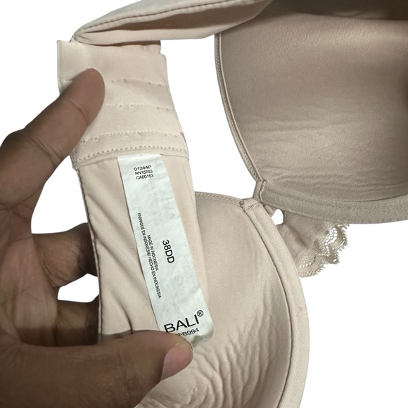 Bali Convertible Underwire T-Shirt Bra Size 38DD - Picture 7 of 9